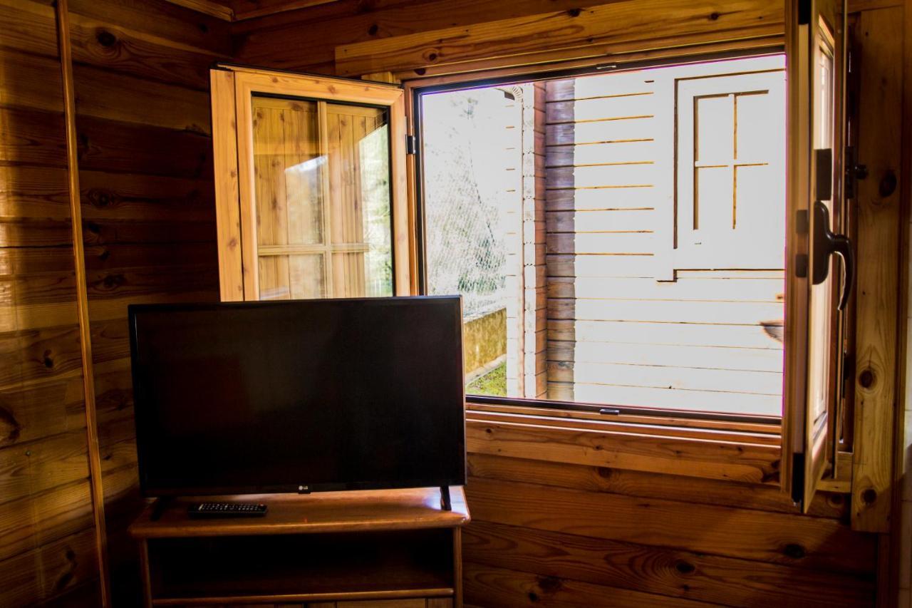 Xisto Camping Janeiro de Baixo Exteriör bild
