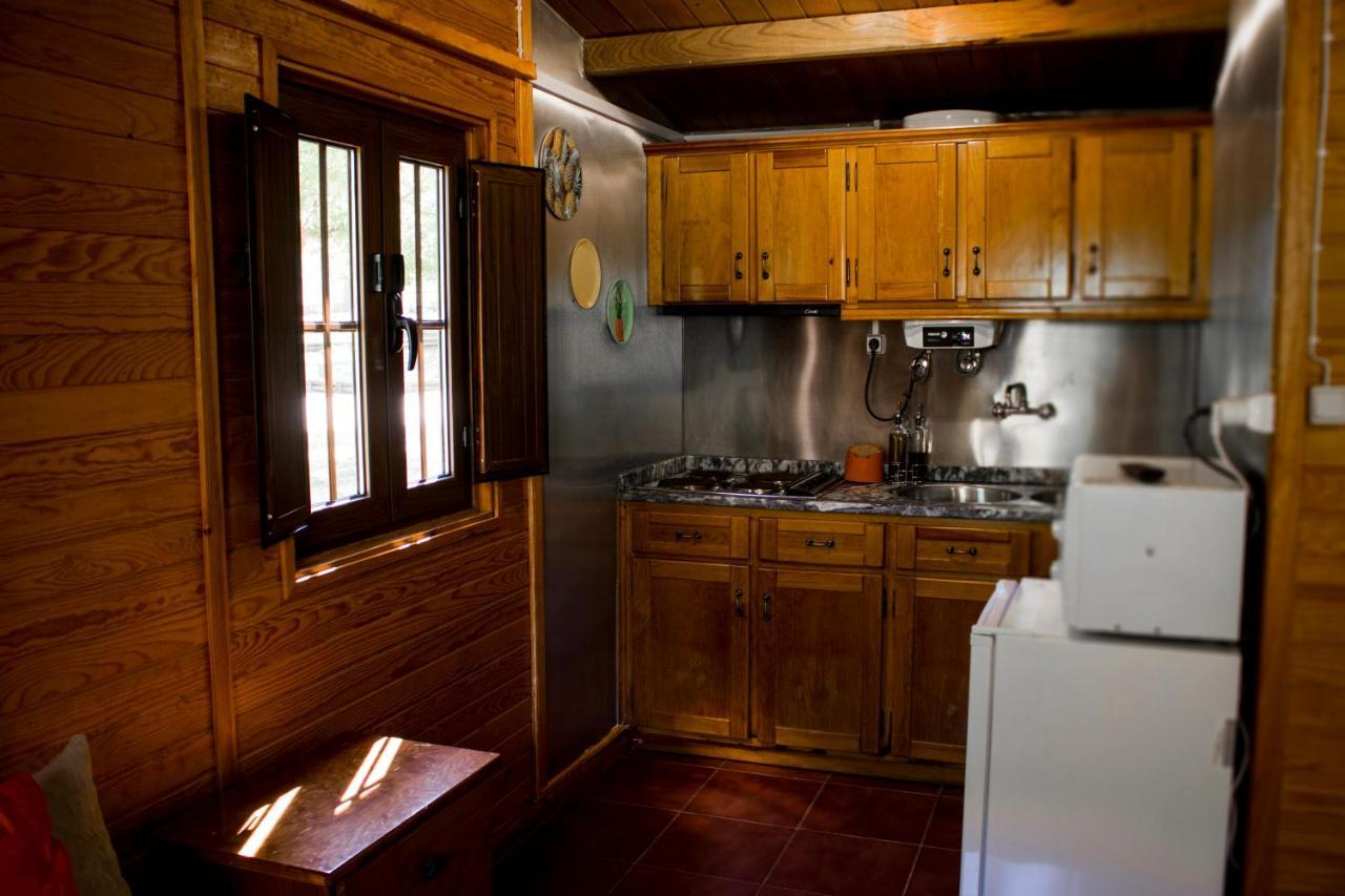 Xisto Camping Janeiro de Baixo Exteriör bild