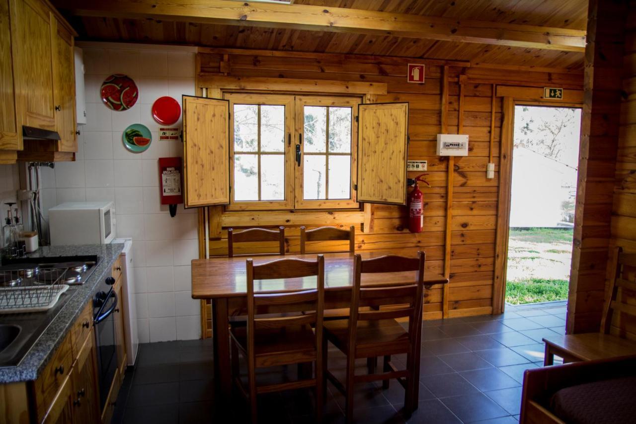 Xisto Camping Janeiro de Baixo Exteriör bild